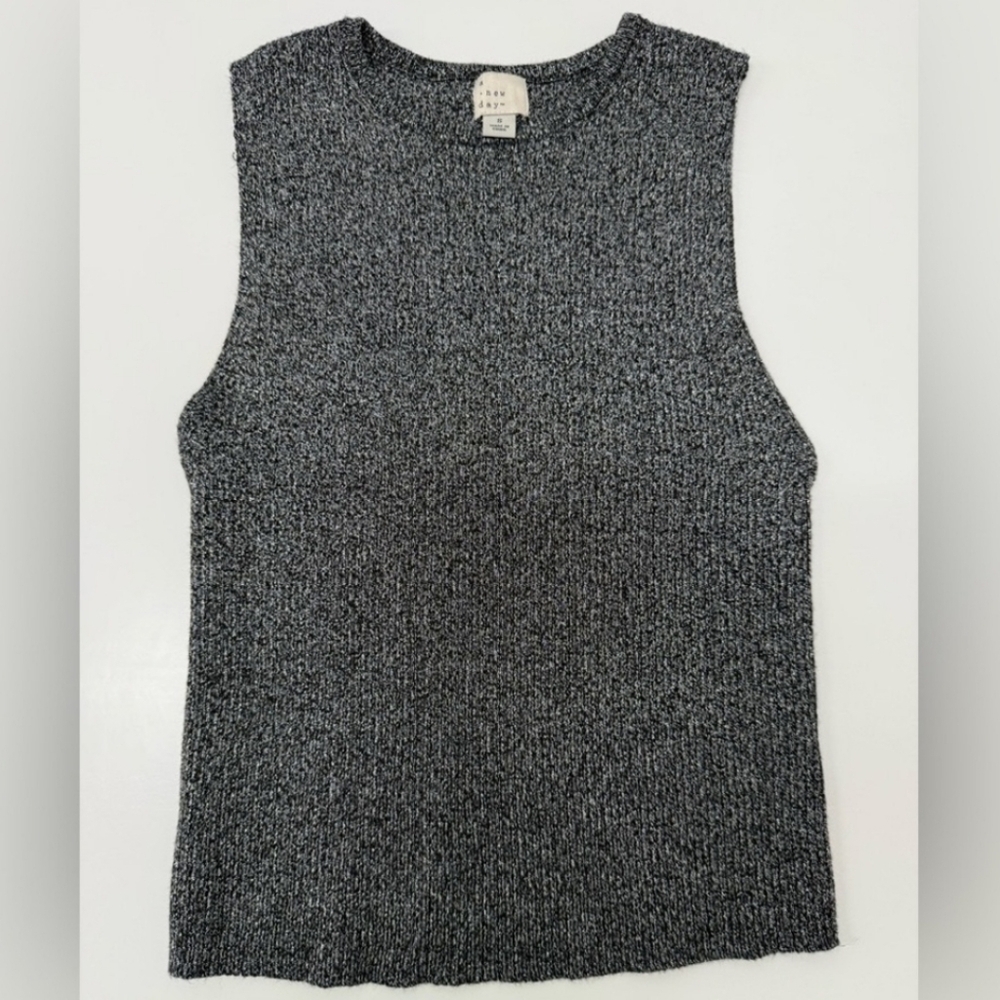 A New Day Black & Silver Metallic Sleeveless Knit Top - Size S